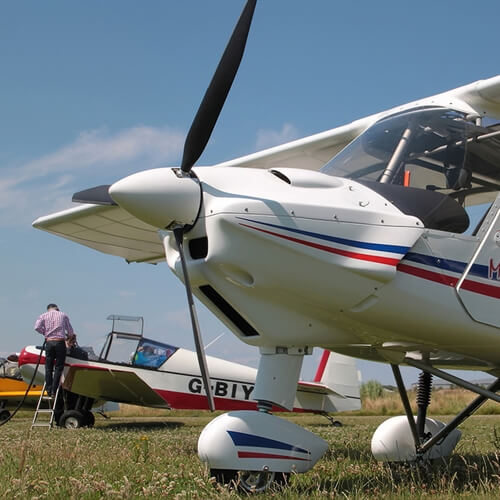 Mid Kent Aviation - Shoreham - Plane on ground 